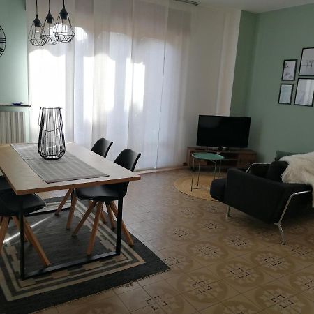 Casa Vacanze Donatella Carenno ภายนอก รูปภาพ