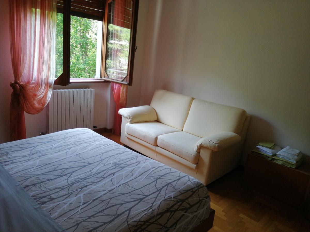 Casa Vacanze Donatella Carenno ภายนอก รูปภาพ
