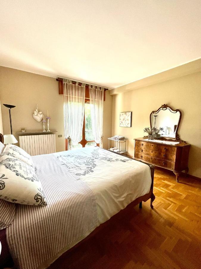 Casa Vacanze Donatella Carenno ภายนอก รูปภาพ