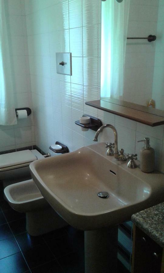 Casa Vacanze Donatella Carenno ภายนอก รูปภาพ